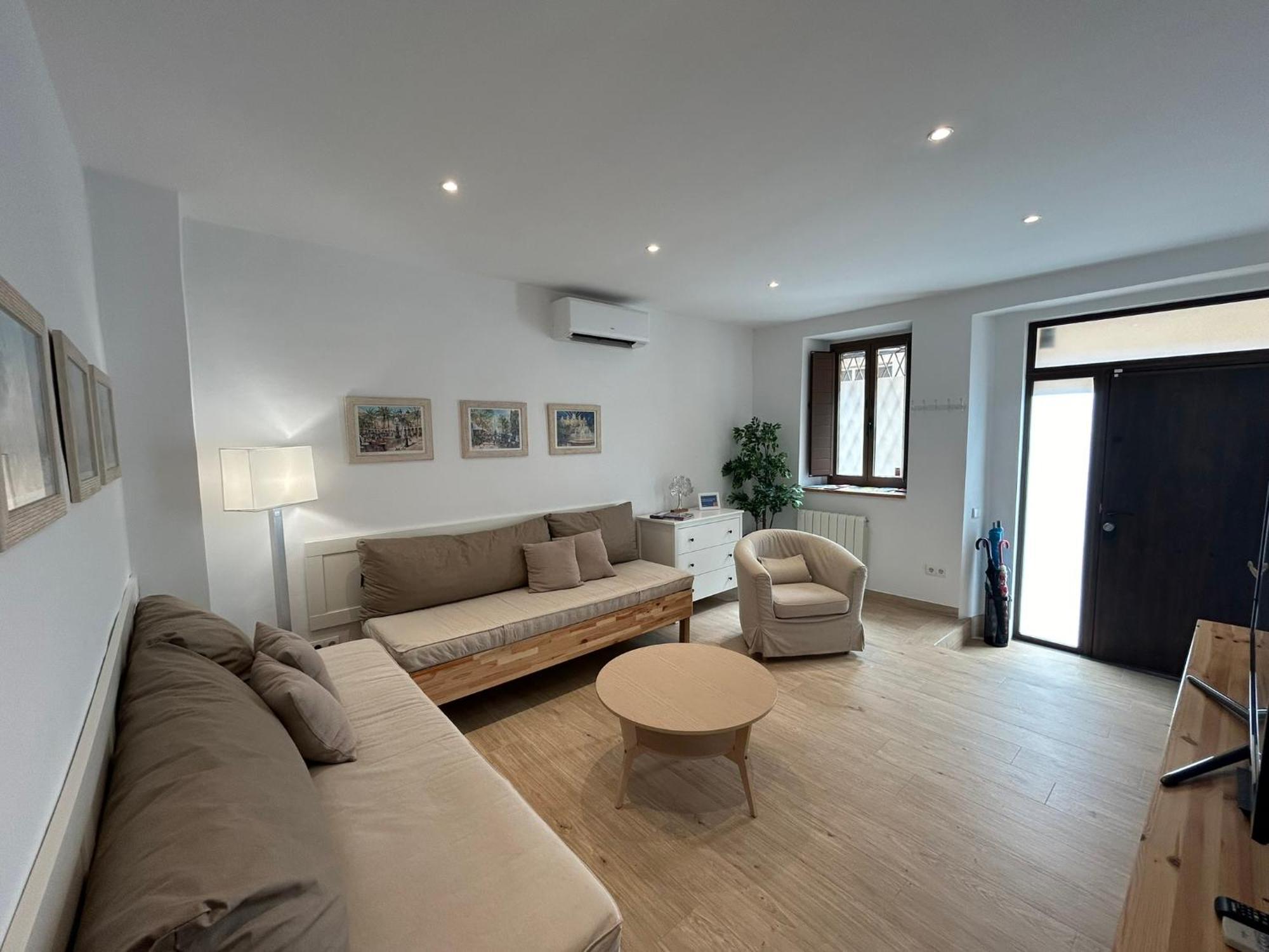 Casabala - Near The And Barcelona Center Badalona